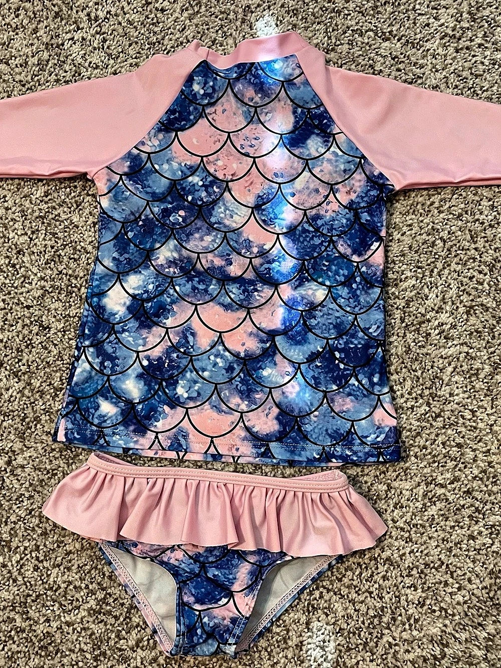 Kids Pink & Blue Mermaid Pattern Rashguard Set Like New